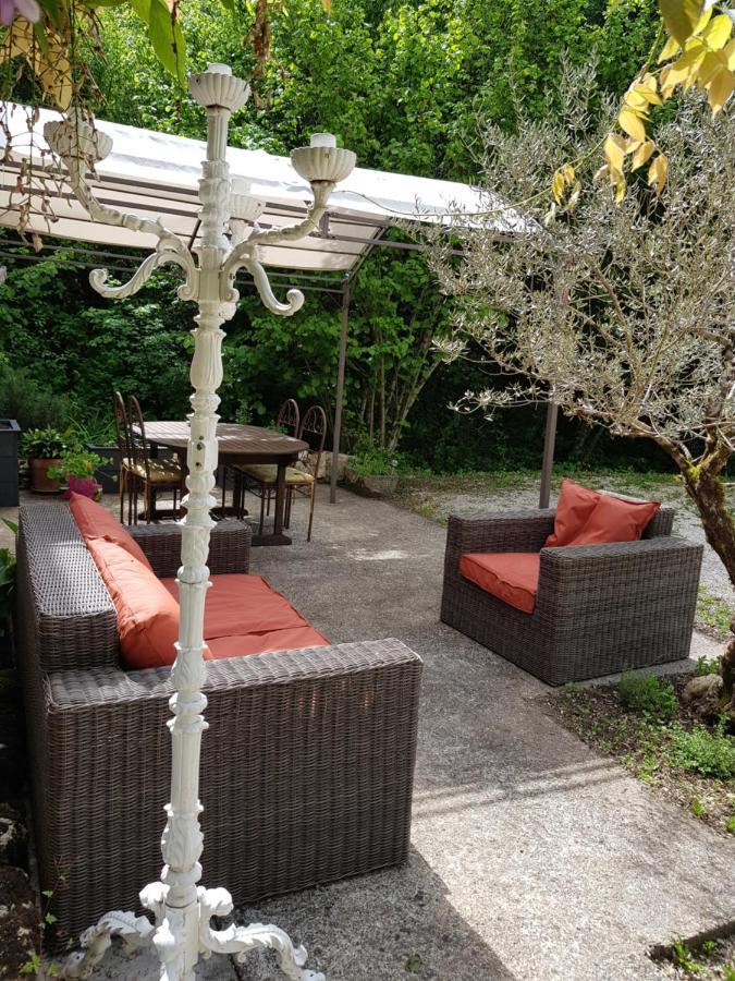 Le Moulin De Jules Et Akasha Acomodação com café da manhã Murat Exterior foto