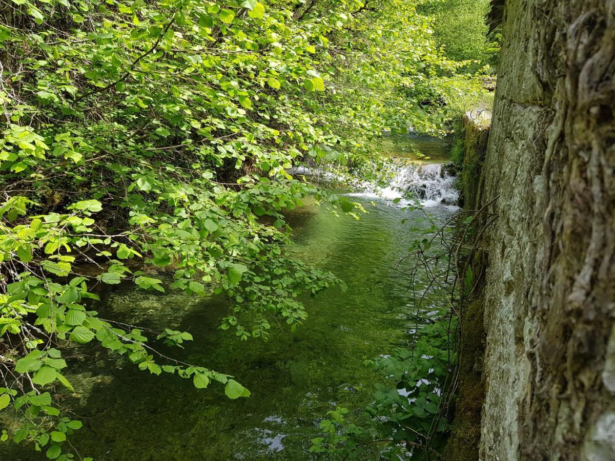 Le Moulin De Jules Et Akasha Acomodação com café da manhã Murat Exterior foto